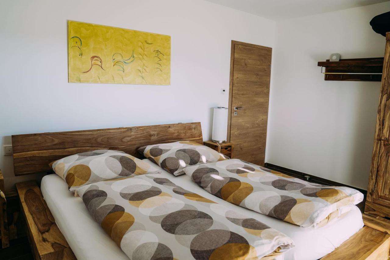 Ferienwohnung Im Schafftl 1 Ramsthal Exterior foto